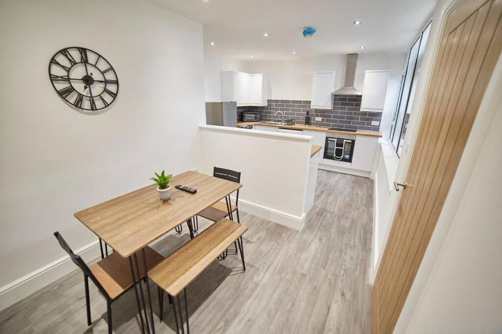 High Spec Spacious 2Bd Apt, Parking, Nr Newcastle Gateshead Exteriör bild